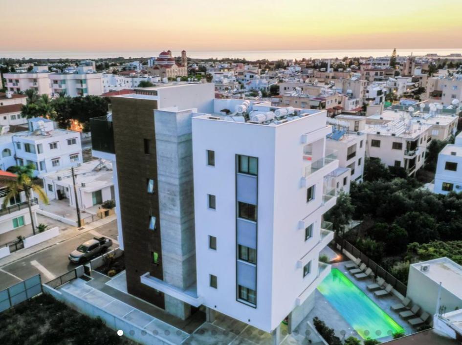Olive Shared Pool Apartments 파포스 외부 사진
